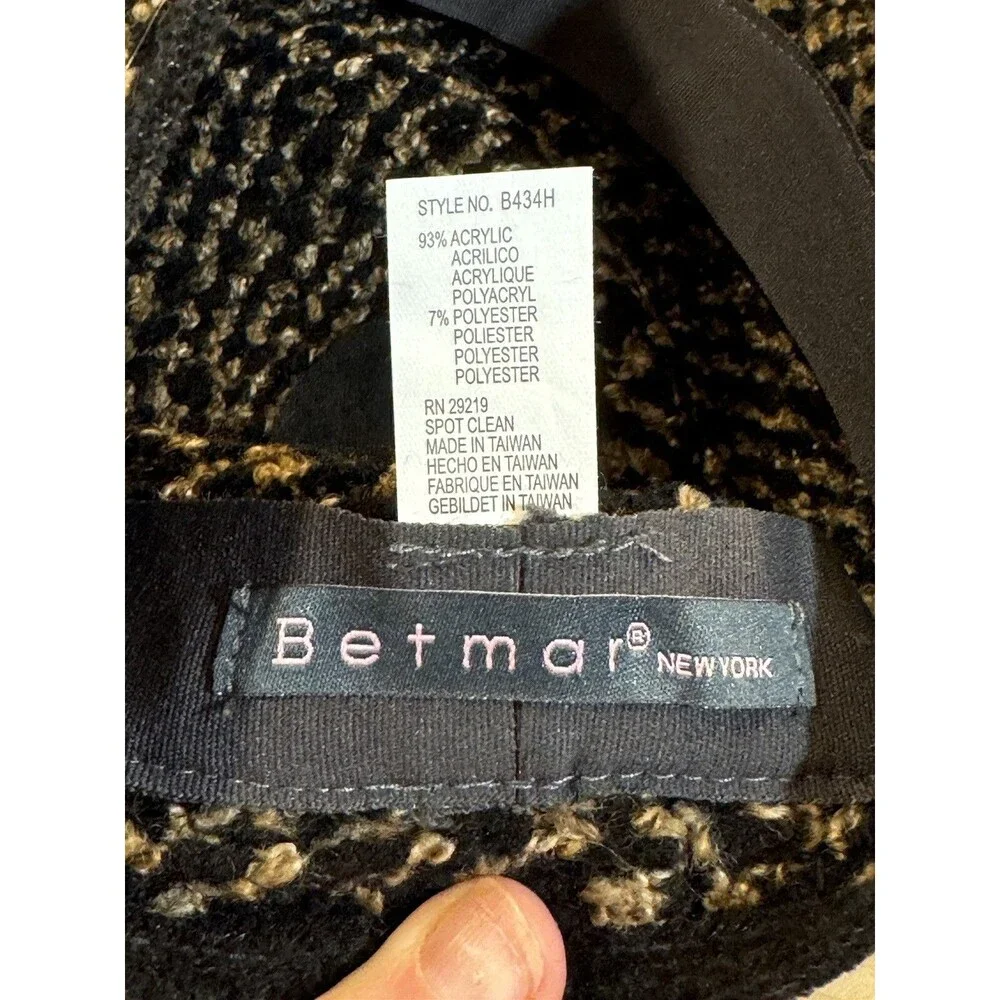 Betmar New York Women’s Knotted Flower Cloche Hat Black & Gold One Size Cottage